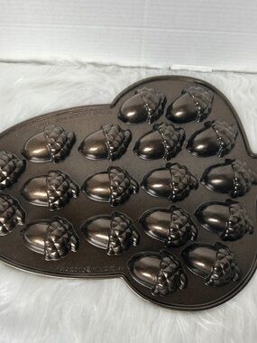 Nordic ware Acorn Baking Mold